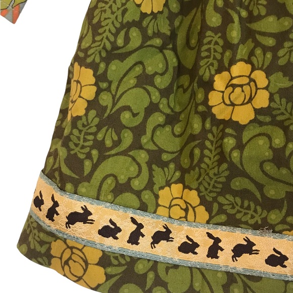 Matilda Jane Girls Calico Peasant Top Size 6 Wooden Flower Button Bunnies EUC - Picture 5 of 9
